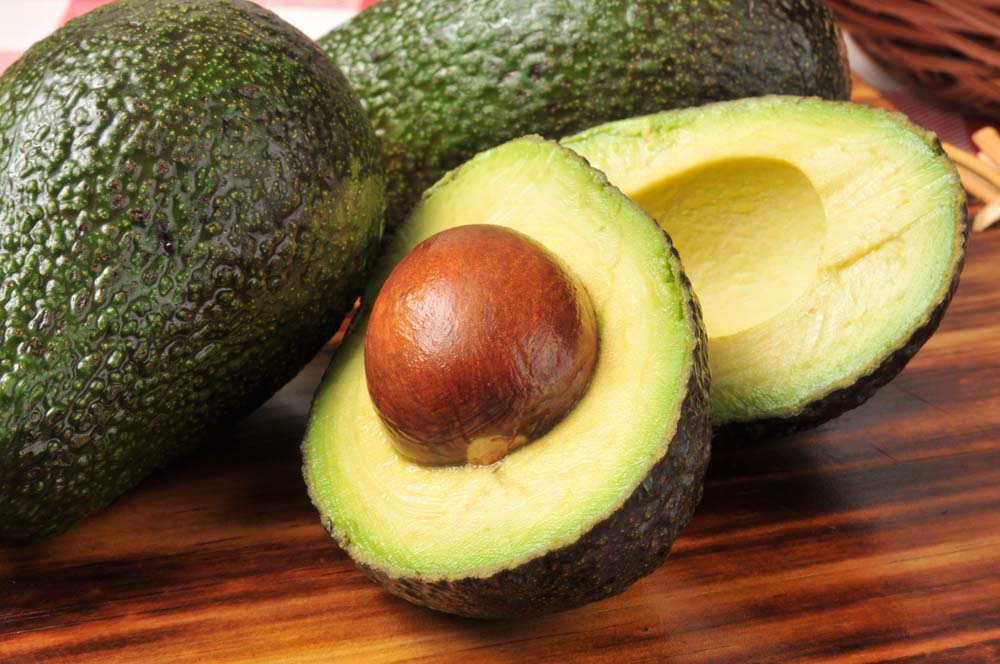 ¿POR QUÉ DEBERÍAS COMER AGUACATE?